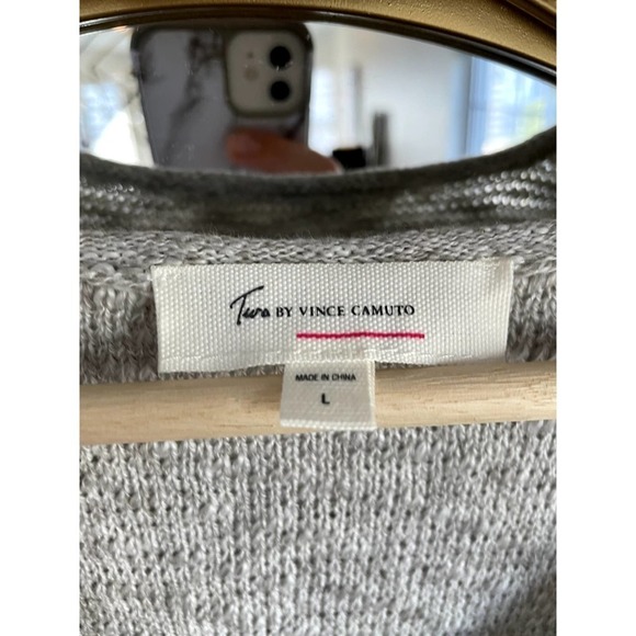 NWT Vince Camuto Open Shoulders Sweater size Large - Picture 2 of 10